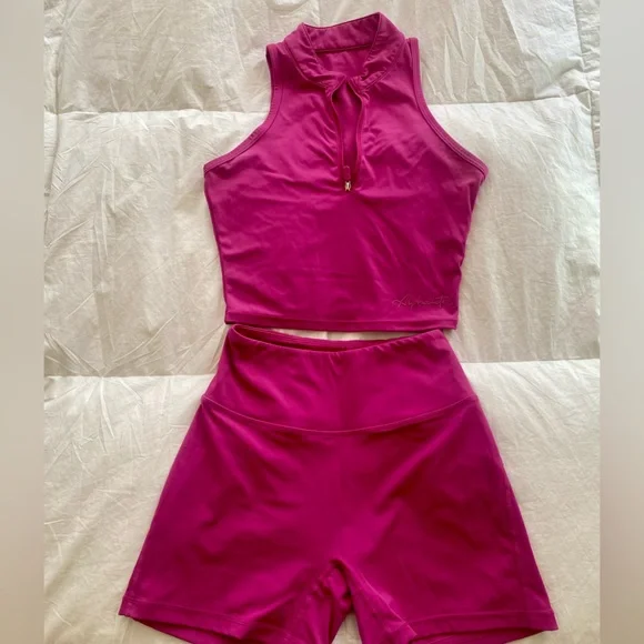 Alphalete top and bottom - Picture 1 of 4